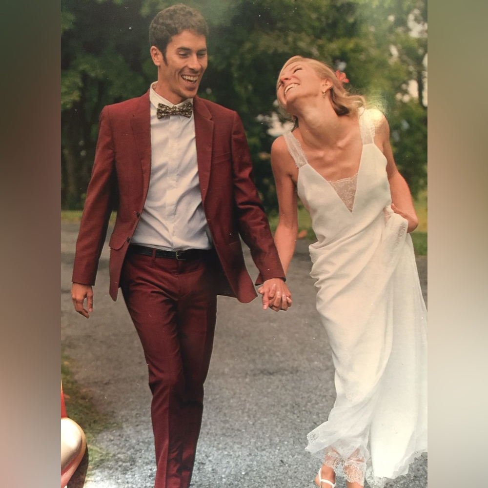 Beautiful Rime Arodaky wedding dress with veil!